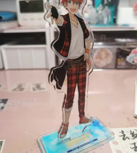 偶像梦幻祭 明星昴流 立牌 无膜但状态良好...