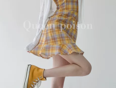 法式复古格子连衣裙女高腰显瘦抹胸吊带超仙减...