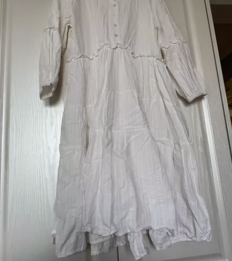 田园风，连衣裙，压箱底，回去熨烫一下，很好...