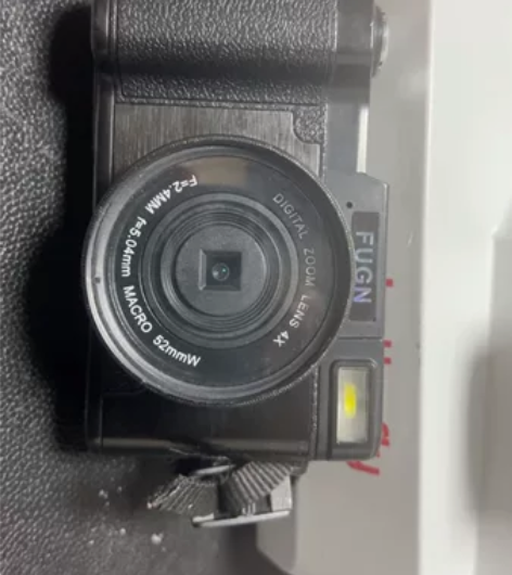 普通数码相机FUGN 数码相机，一共3台外...