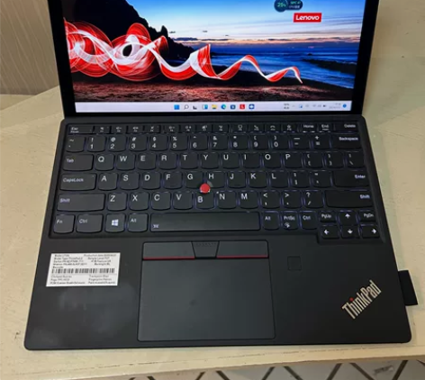 ThinkPad X12 Detachab...