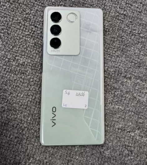 ?vivo s16  12+256 95新...