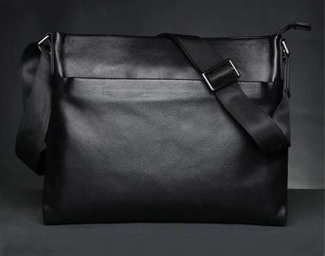 男包斜挎包真皮牛皮商务大容量潮牌背包休闲软...