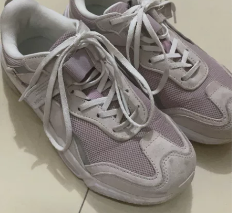 李宁37码，安踏36码 跟平时穿的衣服不太...