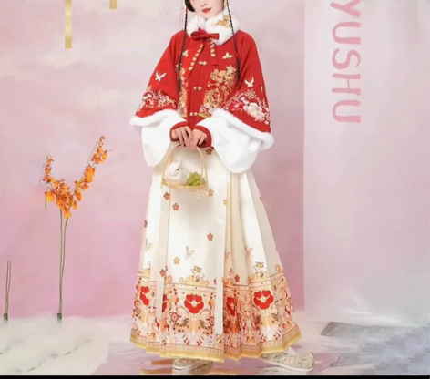 玉术家原创汉服，虎戏金鳞，裙子本体和图片一...