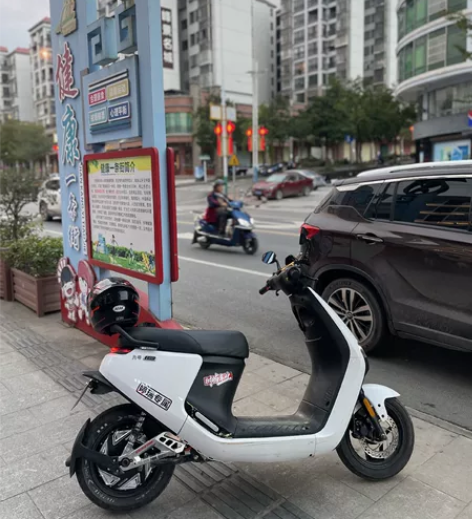 九号100 看图 不刀  运费自付 感兴趣...