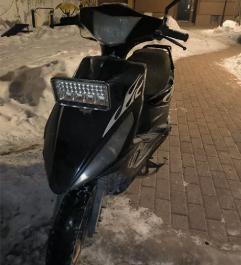 125踏板摩托车 有牌有证有手续 过不过户...