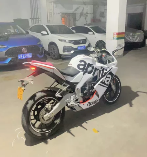 阿普利亚gpr150正宗进口车 几千块钱耍...