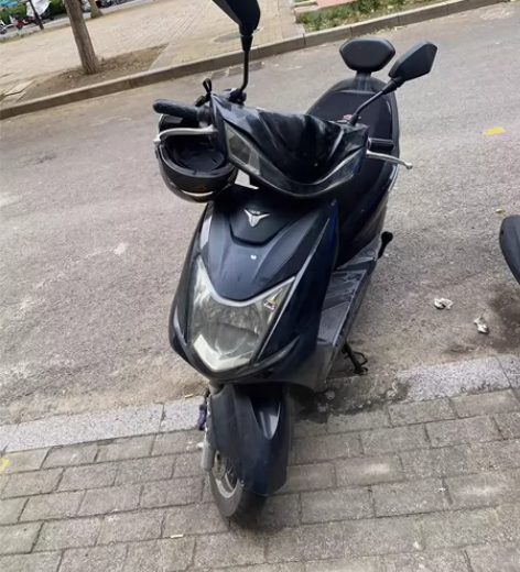 离开济南了，转让一辆台铃电动车，成色8成新...