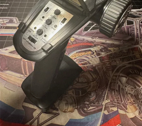富斯gt2b遥控器 功能正常,成色如图,无...