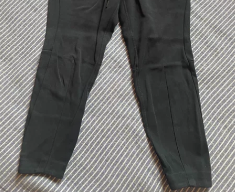 nike纯棉运动九分裤，裤腿收脚，商场专柜...