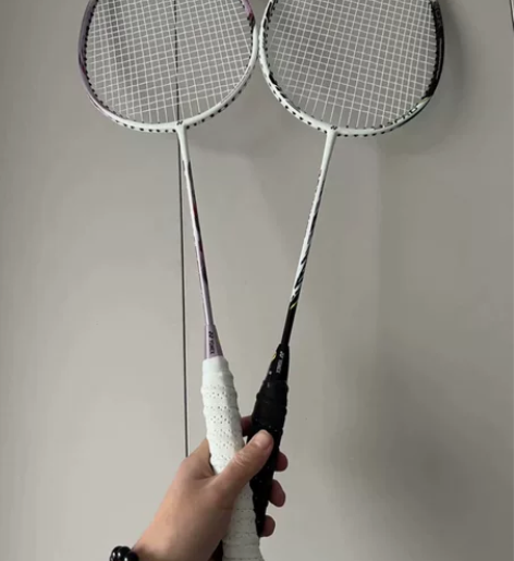 个人闲置急出 原价一千多尤尼克斯羽毛球拍天...