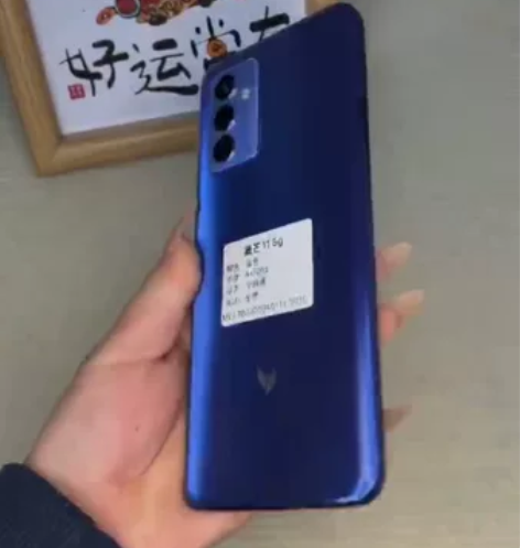 华为麦芒 11，美女自用一手5G 手机内存...