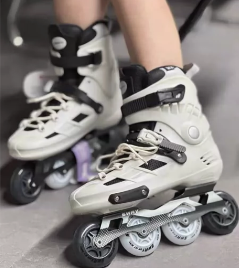 【成人轮滑】斯威专业轮滑溜冰鞋男女平花休闲...