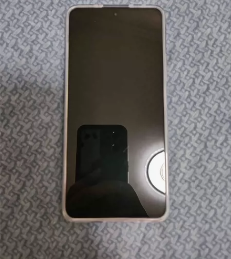 红米k50(带原装充电器，带原包装盒) 过...
