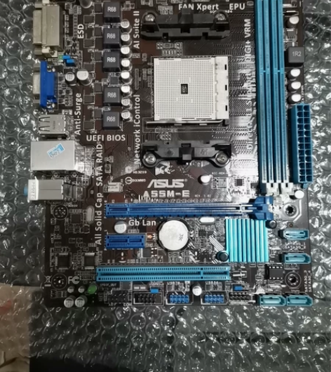 华硕A55—E，主板有时正常有时加电不工作...