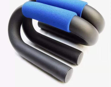 俯卧撑支架一对，有灰尘自己清理，全新放两年...