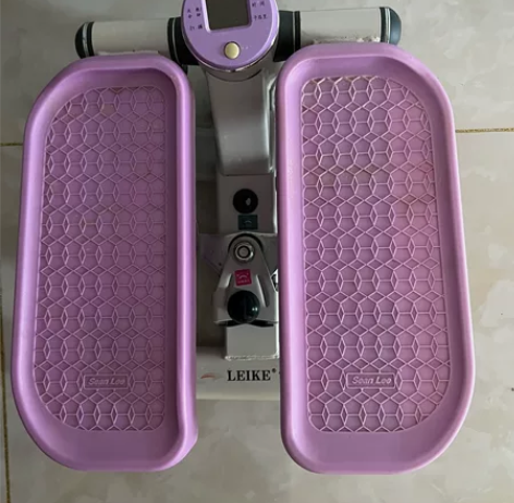 踏步机,九成新,重18斤,仅限自提 感兴趣...