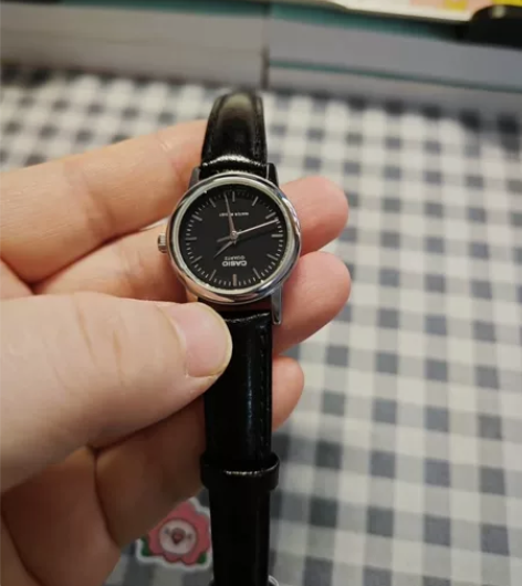 卡西欧女士手表LTP-1095E 85元包...