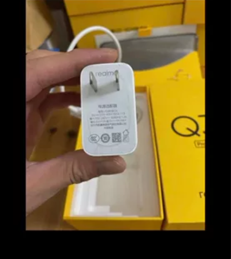Realme真我30w原装充电器 真我Q3...