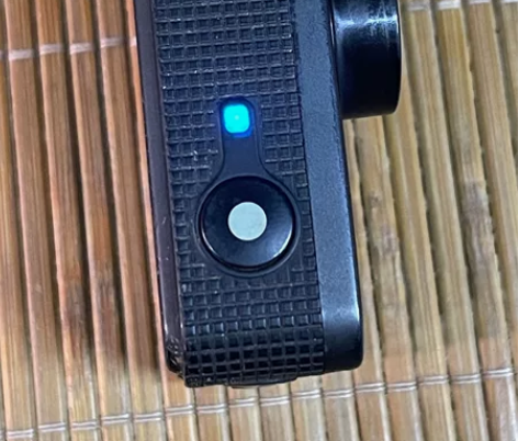 萤石运动相机s1 一台 成色一般 数据线盖...