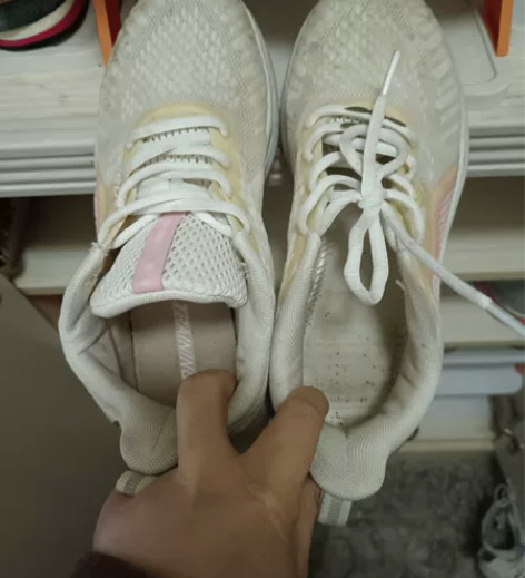 特步鞋，36码10元不包邮 感兴趣的话点“...