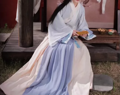 汉服宿问鹤川同款s码6米摆 穿过两次洗过，...