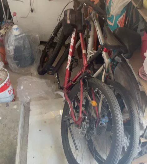 自行车闲置，买了没多久，孩子换新车了 没骑...