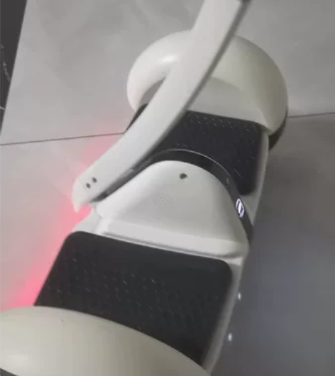 米家同款平衡车，带蓝牙，可以下载app播放...