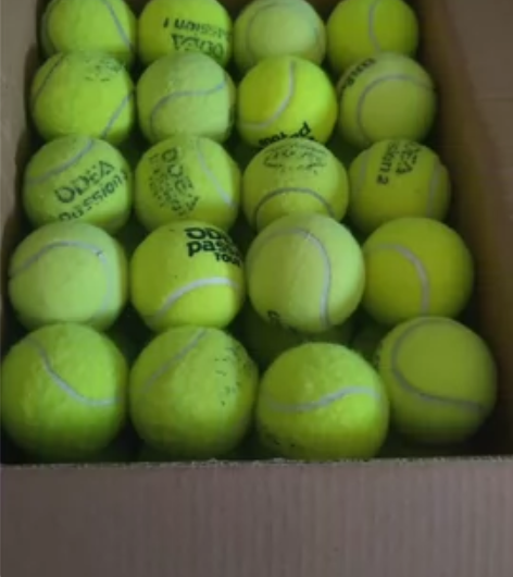 旧网球40个，成色还好 感兴趣的话点“我想...