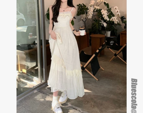 法式温柔风吊带连衣裙女春季设计感小众高腰显...