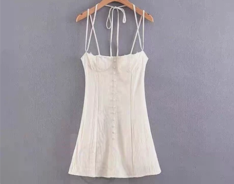 法式夏季新款单排扣细肩带平口连衣裙两种穿法...