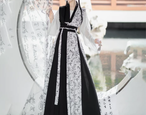 清衣柜出盛凌阁司音 唐褙子?圆领衫?下裙 ...