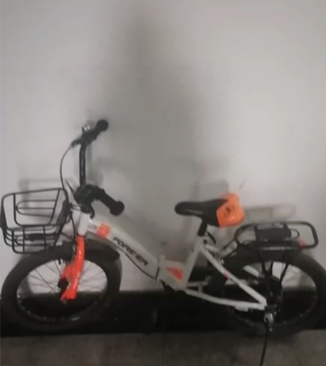 儿童 永久自行车，有辅助轮，18寸 感兴趣...