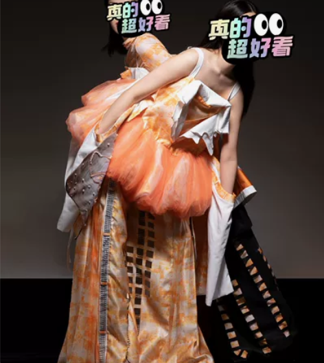 【出】服装设计成衣 五套成衣重工制作，面改...