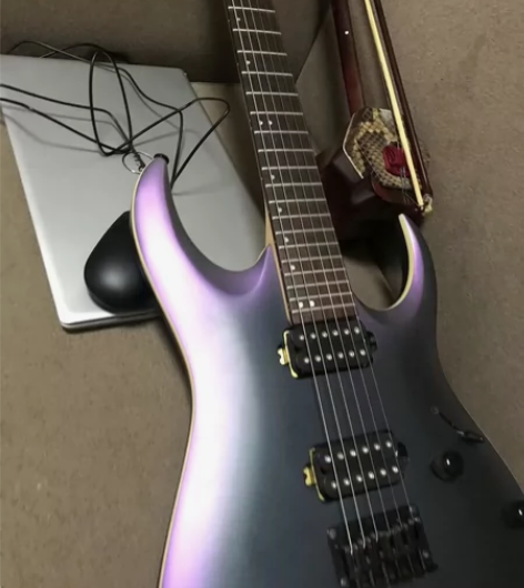 依班娜rga421ex 女生自用琴，是正品...