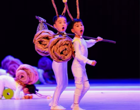 ?第十届小荷风采边走边唱演出服白色连体蜗牛...