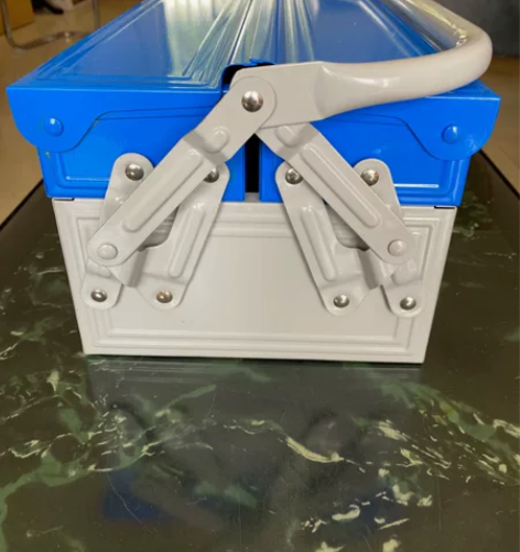 铁皮工具箱。自己厂里做的加强版工具箱，质量...