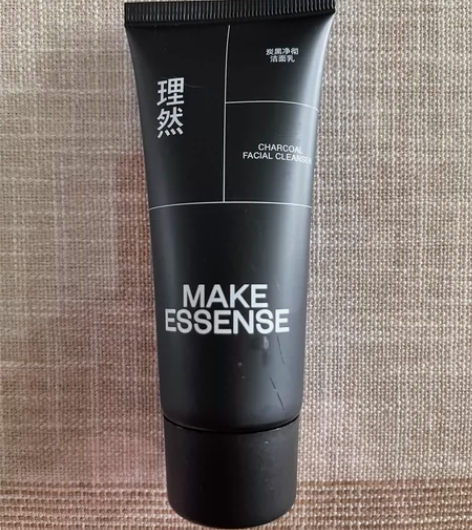 全新未拆封理然碳黑净彻洁面乳，男士控油去黑...