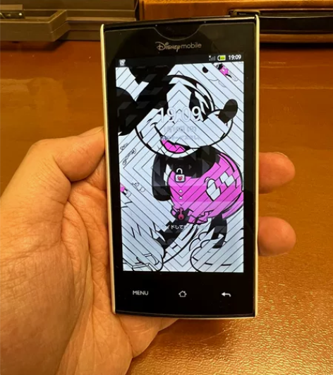夏普dm012sh手机 迪士尼特别版 日本...