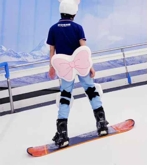 原创卡通可爱滑雪护具臀部配件装备护臀护膝护...