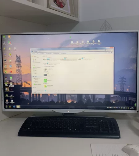 windows7 台式电脑 显示器、主机、...