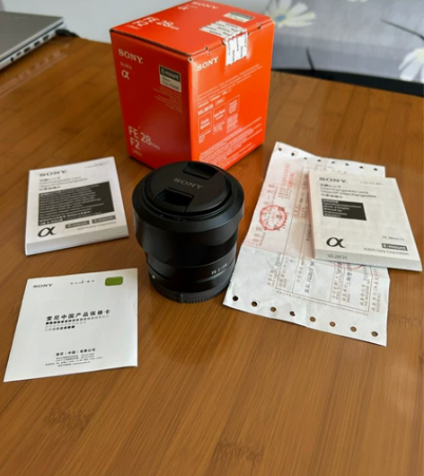 Sony索尼FE28 F2镜头，买回来没上...