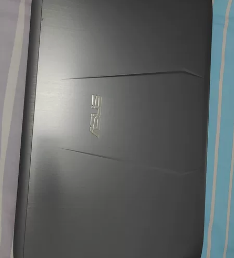 ?华硕(ASUS) 飞行堡垒旗舰版FX71...