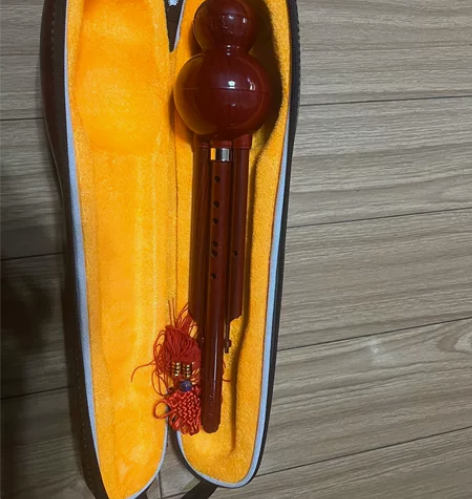 奇美C调葫芦丝，几乎全新，买来基本没用，转...