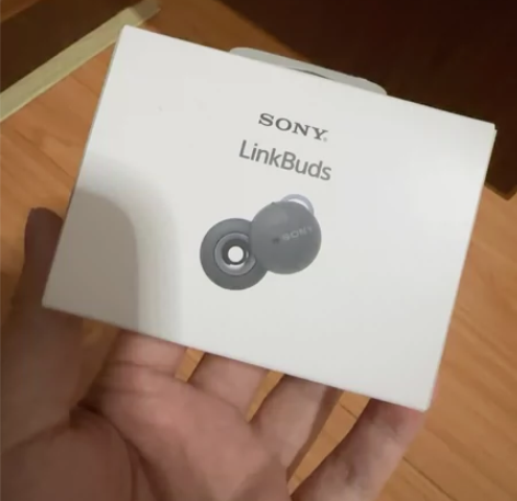 ?全新索尼耳机，感兴趣的私聊 感兴趣的话点...