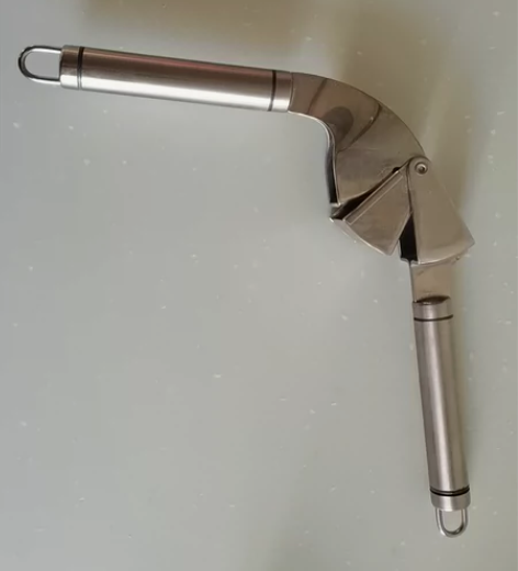 蒜泥压蒜器 感兴趣的话点“我想要”和我私聊...