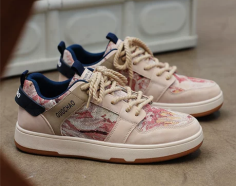 【暖心价】港风女鞋大码41一43油画帆布鞋...