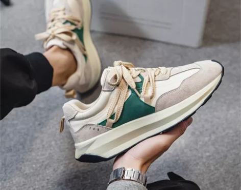 2023新款冬季男鞋冬季男士运动跑步增高百...