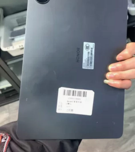 ?荣耀V8pro 8?256 成色差不多 ...